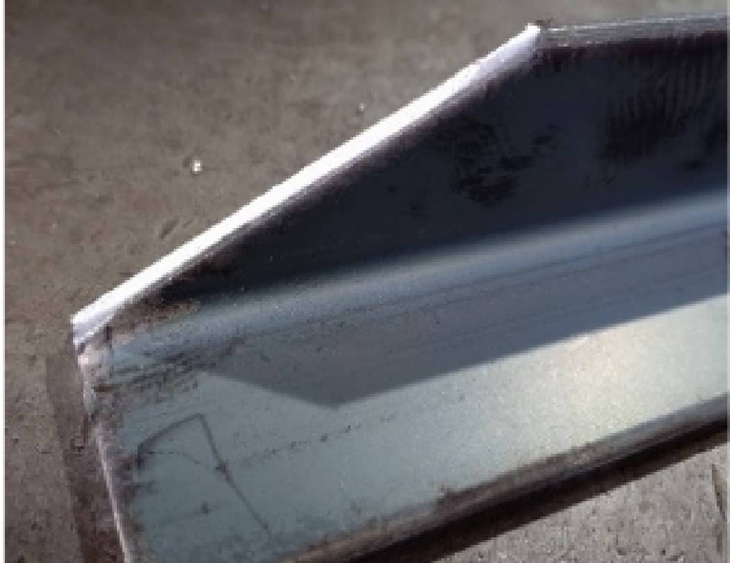 ポンチングマシンの加工例