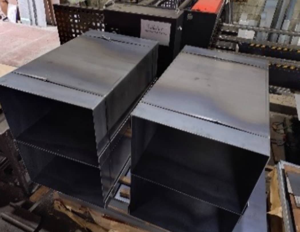 シャーリングの加工例